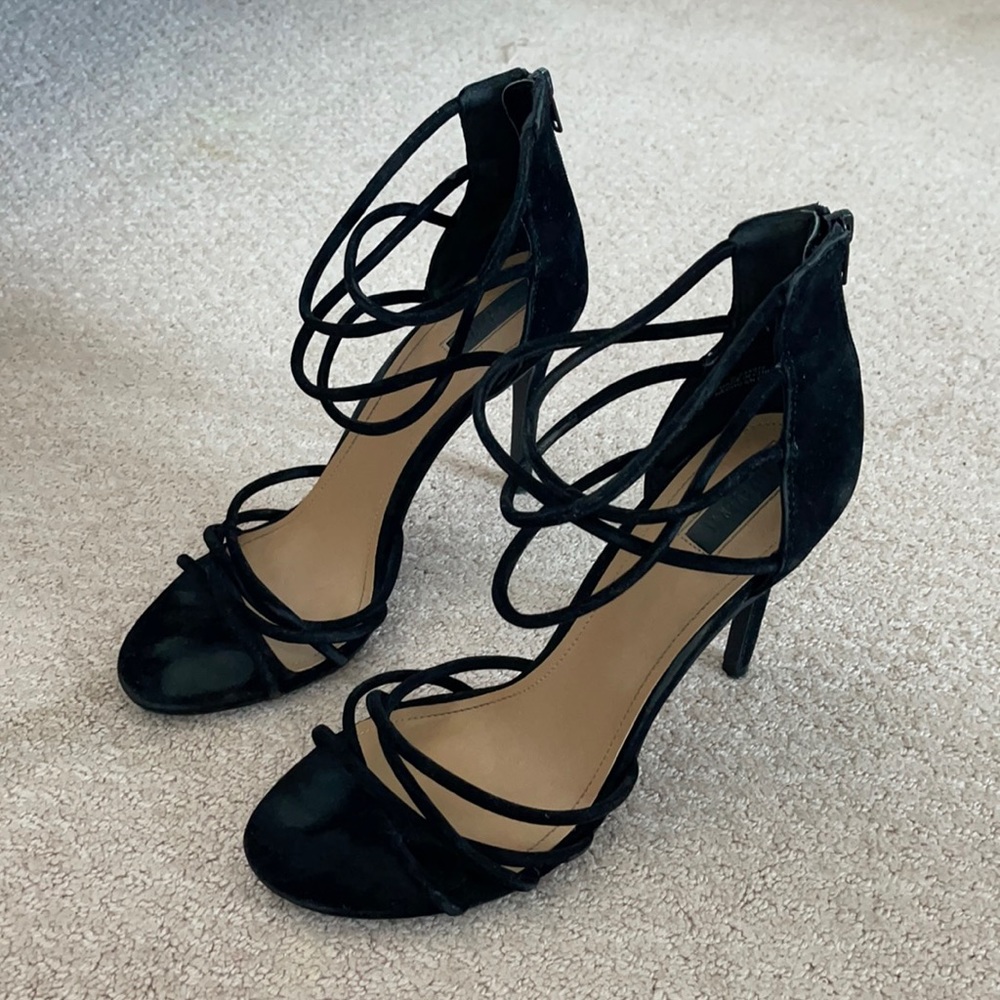 black strappy stiletto heels
